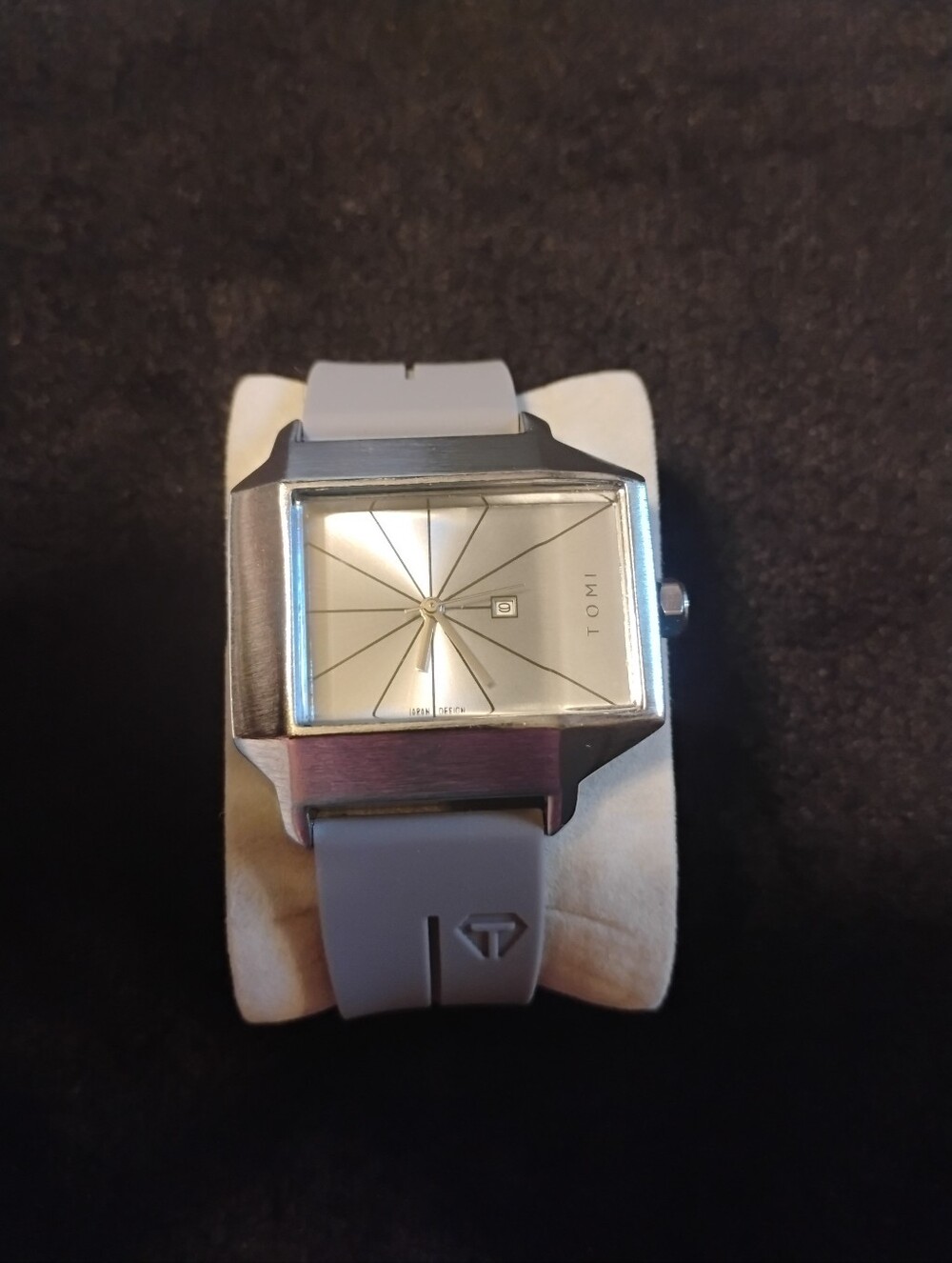 Men's Square Silver Dial Watch with Light Gray Silicone Magnetic Strap